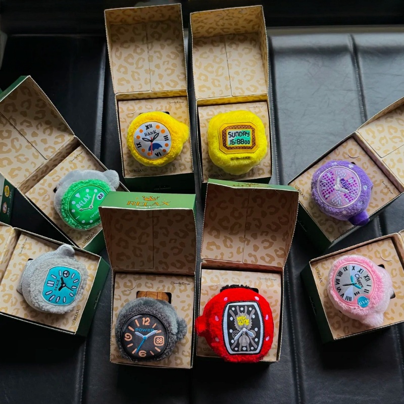 In Stock Pop Sunday Plush Rela - Jewelry And Watches Box review and price